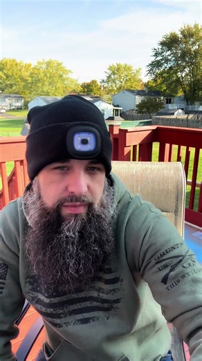 YUNTUO LED Beanie Hat: Stay Warm and Bright