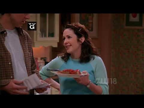 SO4EO18 | Everybody Loves Raymond | Debra Makes Somthing Good.