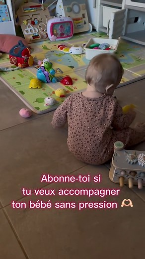 Apprendre à Asseoir Bébé : Conseils Pratiques