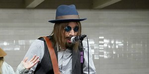 Watch Jimmy Fallon And Christina Aguilera Wow Subway Riders With Disguised Performance