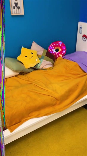 Mattress Surprise! 🤣 See How They Freak Out! #pranks #funny