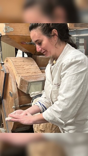 1.2K views · 40 reactions |  Cette séquence ASMR “bruit de moulin à...