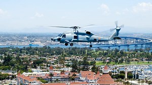 #HarKaamDeshKeNaam #BridgesofFriendship #IndianNavy accepted the first two of its #MH60R Multi Role Helicopters #MRH from the #USNavy in a ceremony held at Naval Air Station North Island, San Diego on 16 July 2021. The ceremony marked the formal transfer of these helicopters from US Navy to Indian Navy, which were accepted by His Excellency Taranjit Singh Sandhu, Indian Ambassador to USA. The ceremony also witnessed exchange of helicopter documents between Vice Admiral Kenneth Whitesell, Command