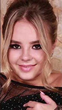 Vivian Blush Model Bio, Height, Weight, Net Worth