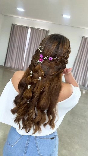 Jessica Carolinehair no TikTok