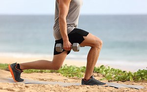 「レッグランジ」の効果的なやり方。お尻と太ももの筋肉を鍛えて強靭な下半身を手に入れよう！