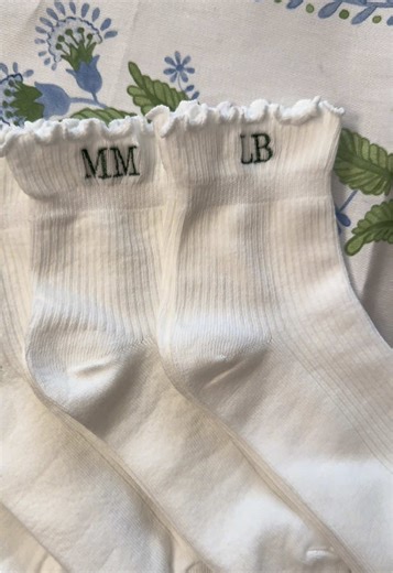 Charming Gifts for the 2026 Bride and Her Party