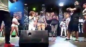 Josey / Charlotte Dipanda / Cindy Le Coeur / Et le Grand Prof Koffi Olomide chantent #Diplôme | Koffi Olomide