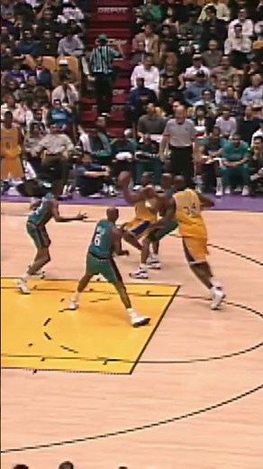 Shaquille O'Neal Highlights 1997 vs Pistons