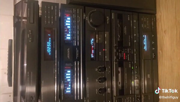 Technics SU-X911: Iconic 90s HiFi System