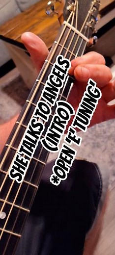 'SHE TALKS TO ANGELS (Intro) *Open 'E' Tuning