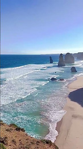Australia’s Beaches: Stunning Beauty, Pure Nature, and Crystal-Clean Shores