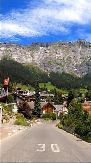🇨🇭 beautiful places between mountains - that's Switzerland
