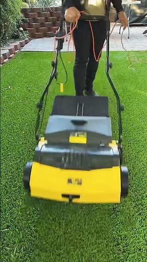 Professional artificial grass cleaning service- how to throughly clean turf