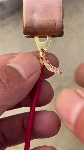 Perfect wire connection using crimping for a strong and clean result #popular #contruction #tools