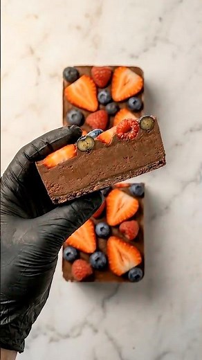 Flour Free, Sugar Free & No Bake Brownie!
