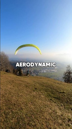 HANG GLIDING vs PARAGLIDING 💥😎 #shorts #hanggliding #paragliding