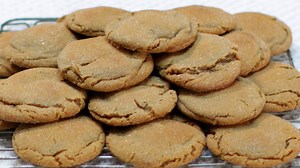 How to make molasses cookies - easy soft molasses cookies recipe