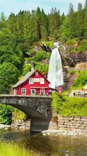 Norway Travel Vlog 🇳🇴 | Land of Fjords, Northern Lights & Pure Beauty!#shorts #travelvlog #travel