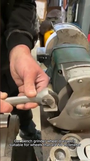 How to dress a Bench Grinder Wheel #tutorial #howtouse #benchgrinder