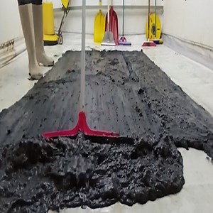 Incredible transformation of a large dirty carpet using advanced scrubbers #satisfying #rug cleaning | Cleaning service