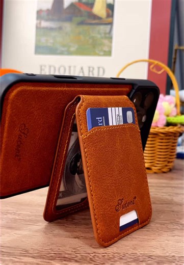 Leather wallet plus phone case #leathercraft #leatherwallet #phonecase #phoneaccessories #leatherphonecase