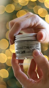 You asked, we delivered 🎁⁠ The Holiday Deodorant is BACK - cool peppermint, warm vanilla, and all the cozy vibes.⁠ ⁠ See why everyone’s stocking up 👀 | Little Seed Farm