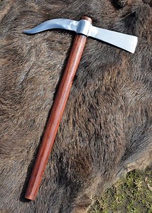 The Roman Legionary Entrenching Tools