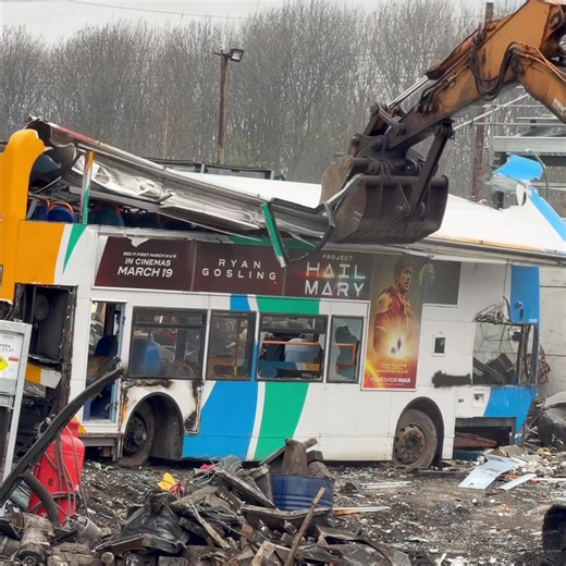 Double Decker Bus Destroyed in Scrapyard (Part 1)