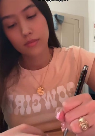 Decoding handwriting like it’s ancient script 😭 thanks Airlearn #airlearn #airlearnpartner #multilingual #motivation #learnlanguages