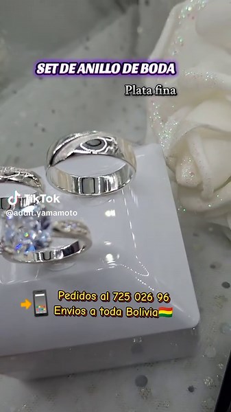 Set de anillos de boda piensas casarte tenemos anillos de compromiso y de aros de matrimonio 💏💏#Plata fina 950 #Pedidos al 72502696#Envios 🚌a toda Bolivia🇧🇴