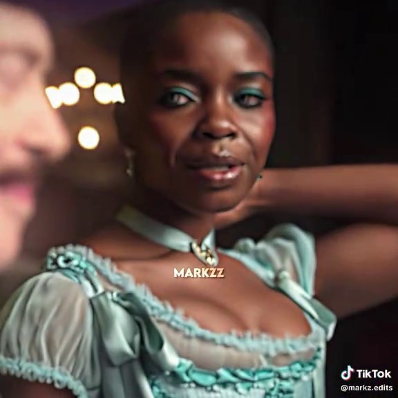 Bianca y Wednesday Addams: Edición Especial