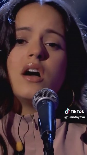 @La Rosalia cantando ‘Catalina’ en Late Motiv en Marzo de 2017 #xzybca #CapCut #parati #rosalíavt #MotomamiWorldTour #elmalquerer #rosalía #fypシ #fyp