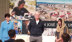 Tim Cook, Malala Yousafzai discuss teaching girls to code | AppleInsider