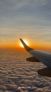 14K views · 4.8K reactions | Lo bueno siempre vuelve, por eso vuelven los PLUS ULTRA DAYS Vuela directo a Madrid y Tenerife al mejor precio. Compra ya en www.plusultra.com, call center y agencias de viajes. Para vuelos a partir de febrero 2026. | Plus Ultra Aerolínea | Facebook