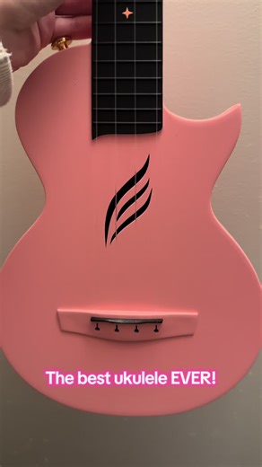 & it comes with a case, capo, matching strap and strings! Plays like a dream 🤩😍🫶 #ukulele #fyp #ukulelecover #ukuleletutorial #learnontiktok