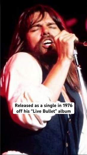 Bob Seger “Turn the Page” live in 1976 at Cobo Hall in Detroit!