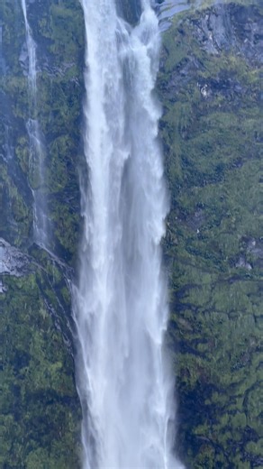 Fairyland on earth #like an ink painting #4k #waterfall% travel direct shooting #healing scenery