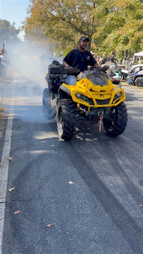 Even got the 4 wheelers out there burning rubber bike show Maxton nc #4wheeler #harleydavidson #remixreels #explorepage #burnout #bikerslife #smokeandmirrors #cars #trucks #bikeshow #carshow #safetyfirst #professionalmode #SkillsForLife #motorcycle #streetbike #hayabusa #cameraman | Chris Crowder