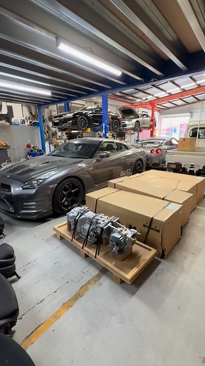 New R35 Gtr Gr6 transmissions just arrived #gtr #r35 #jdm #gr6 | JustJap Racing