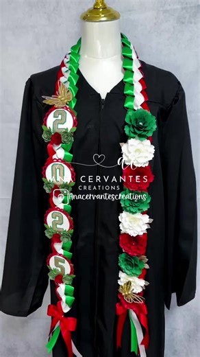 Custom Graduation Ribbon Lei for Your Special Day