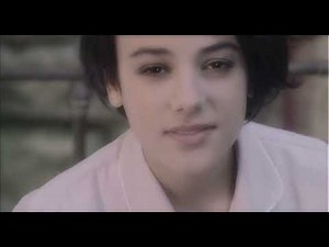 Alizée Parler tout bas