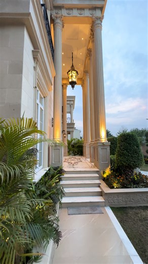 Luxury 2 Kanal House for Sale in DHA Lahore