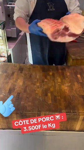 11K views · 65 reactions | VIANDE 數 DE PORC  A GOGO : 2.700F le Kg NB : Viande 數 de porc avec os  : 2.700F le Kg Viande 數 de porc sans os 領 : 3.500F le Kg CÔTES DE PORC  : 3.500F Passez votre commande : 07 17 65 51 60 | Épicerie Olitanhan | Facebook