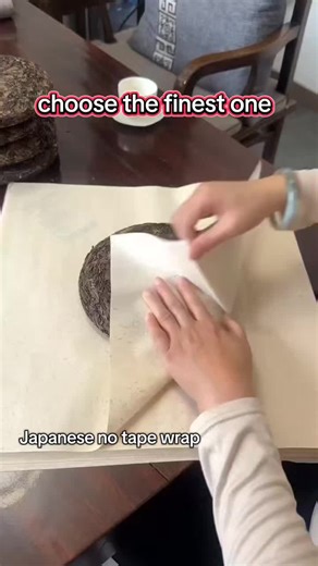 Japanesegiftpacking on Instagram: "tea gift wrapping , tea packaging , gift wrapping , gift packaging , creative gift wrapping , chinese gift wrapping , box wrapping , beautiful wrap , chinese wrapping tutorial , professional gift wrapping , present wrapping , chinese wrapping techniques , creative gift wrapping ideas , unique gift wrapping hacks , white box , gift box , wrapping paper , #giftwrapping #giftwrappinghacks #wrappingpresents #gifts #wrapping #hacks #ideas #asmr #asmrwrapping"