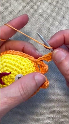 Fröhliche Sonne - Schlüsselanhänger 💛 schnell und einfach gehäkelt 💛 Anleitung auf meinem Kanal 💛