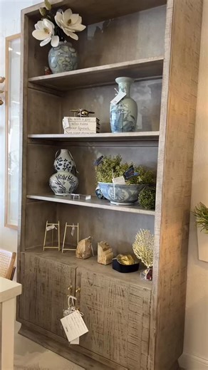 Are you ready for holiday entertaining??  Chic to Chic has everything — and we mean EVERYTHING — that you need! From gorgeous dining tables to stylish chairs and every piece of gorgeous seasonal decor and table top accessories you could think of! Come explore the shop and see all of the choices for beautiful dining room decor! | Chic to Chic Furniture | Facebook