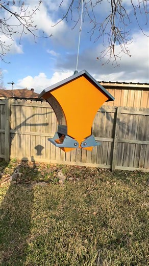 If squirrels keep stealing all the bird seed, a squirrel-proof feeder makes a huge difference. This metal feeder uses a weight-activated design that closes the feeding ports when squirrels climb on it, so the birds actually get the food. Durable metal construction and a design that’s harder for squirrels to grip help protect your seed and keep your feeder working longer. #birdfeeding #birdfeeder #backyardwildlife #gardenlife #tiktokshopcreatorpicks