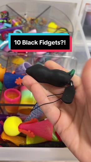 Fidget Toys Plus: Unboxing 10 Black Fidgets 🖤