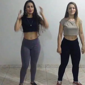 1.4M views · 1.9K shares | Galera coreografia da nossa música Amor condicional, em breve clipe, então já vão pegando a coreografia do refrão ❤️ Já já tem mais vídeos pra vocês... @hester_heh @helena_heh @brunocarminatiheh @dirceucarminattiheh | Hester e Helena | Facebook